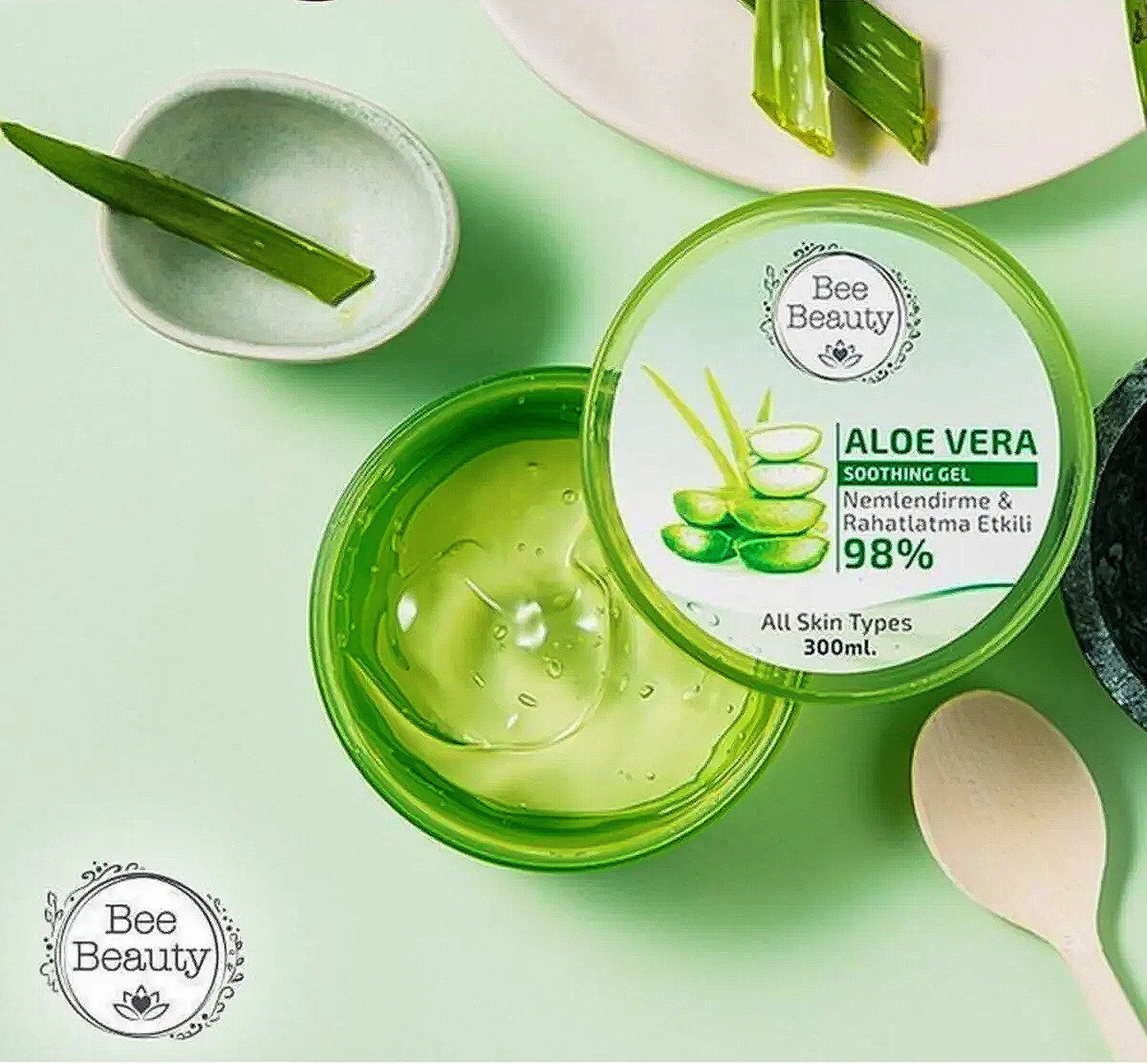 Bee Beauty Aloe Vera Soothing Gel Moisturizing and Soothing Effective 98% Turkish Product 300ml